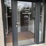 Delightful 2-bed Static Set In A Peaceful Village Üdülőpark