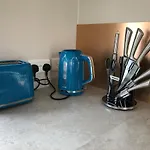 Delightful 2-bed Static Set In A Peaceful Village