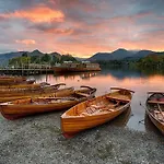 Delightful 2-bed Static Set In A Peaceful Village Üdülőpark