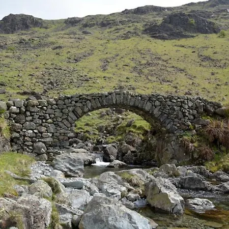 Delightful 2-bed Static Set In A Peaceful Village Kompleks wypoczynkowy Gilcrux