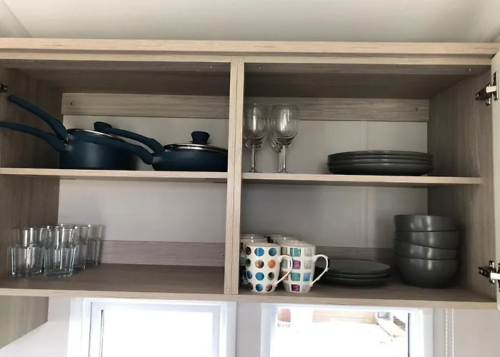 假日公园 Delightful 2-bed Static Set In A Peaceful Village