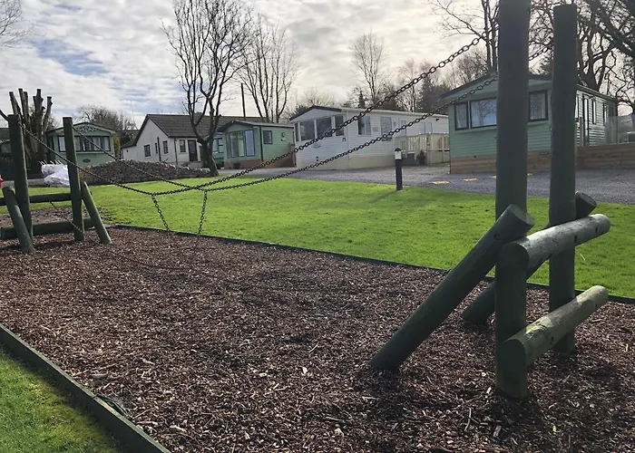 Delightful 2-bed Static Set In A Peaceful Village Gilcrux